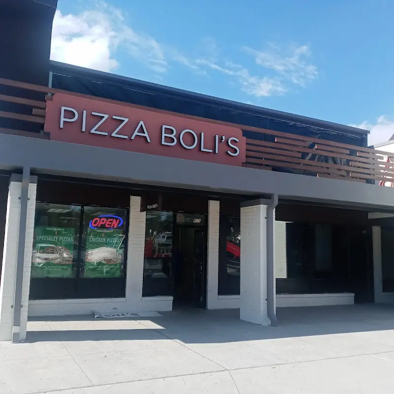 Pizza Boli's