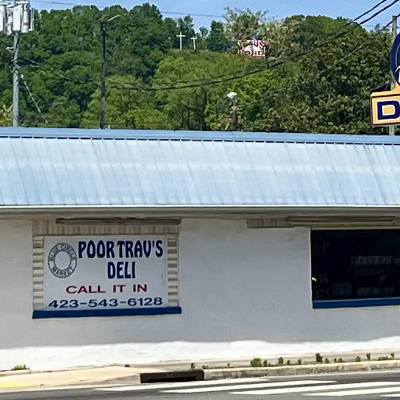 Blue Circle Market - Poor Trav's Deli