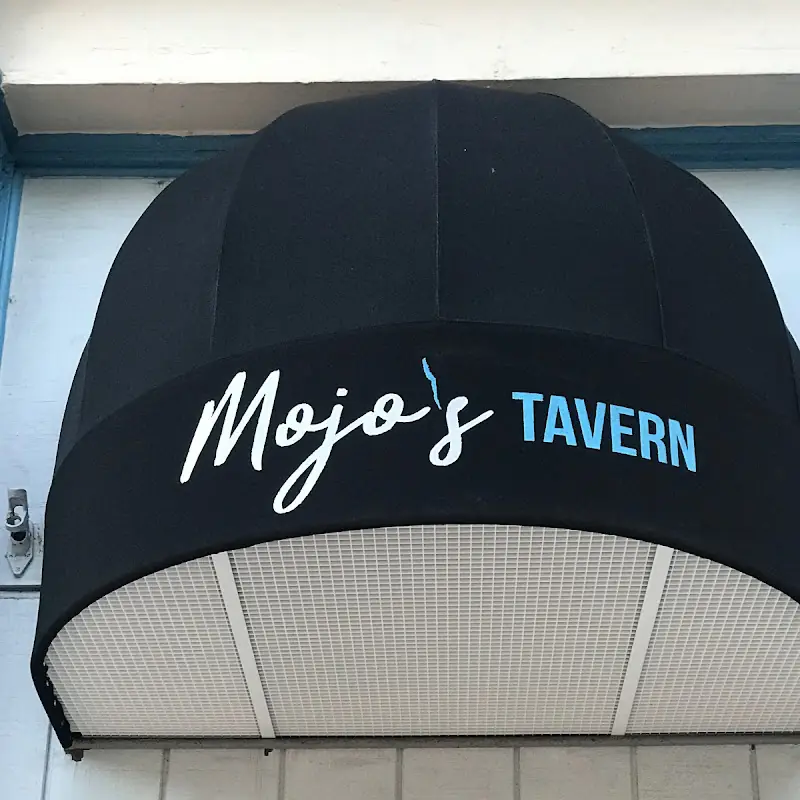 Mojo's Tavern