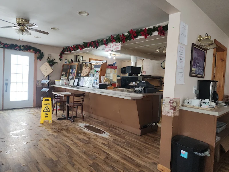 The Lequille Pizza Shop