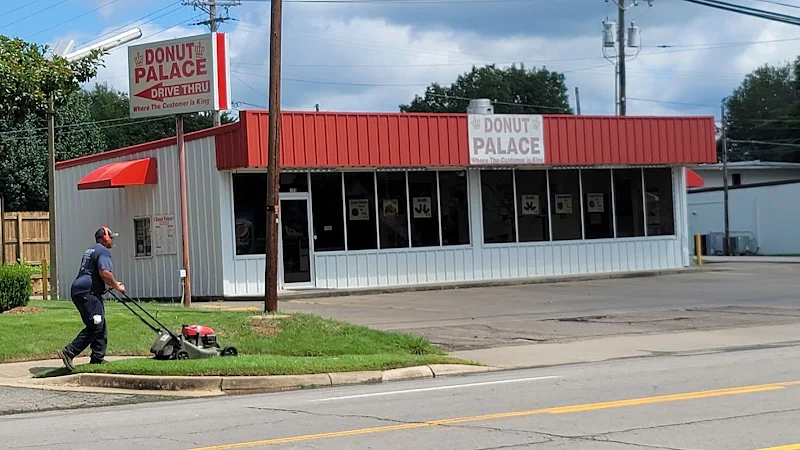 Donut Palace
