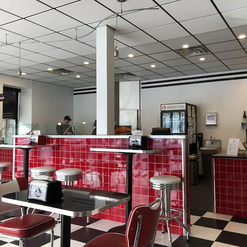 Magoo's Pizza