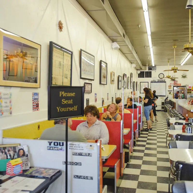 Kelly O's Diner