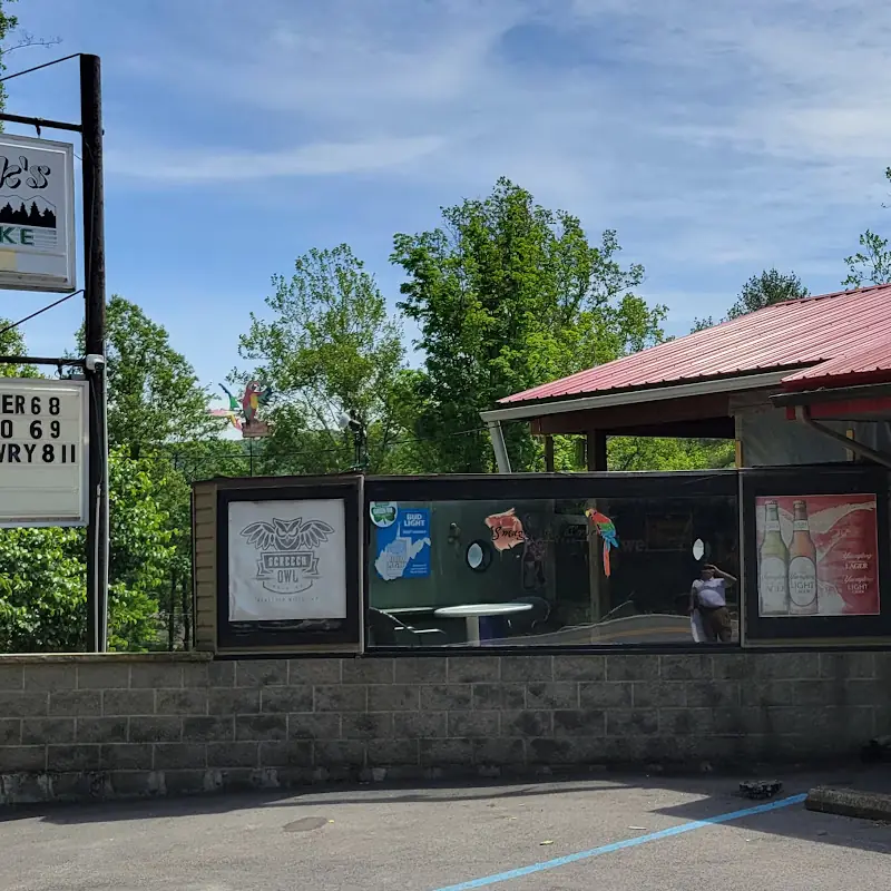 Novichenks Tailgaters Pub II