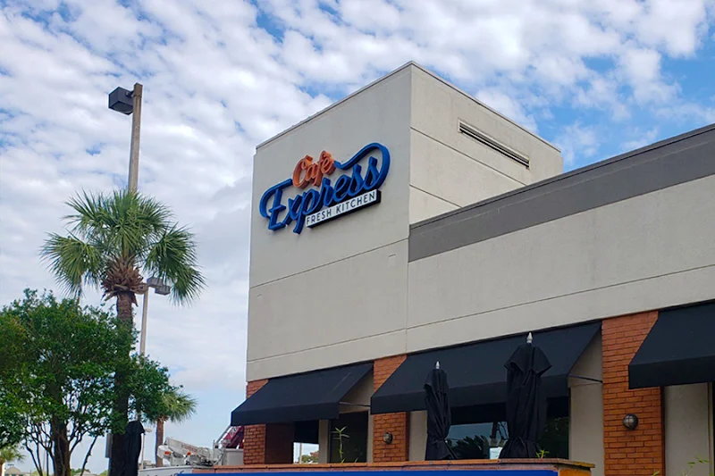 Cafe Express River Oaks