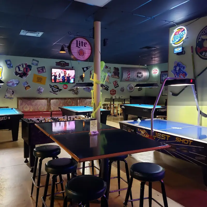 Mack's Tavern