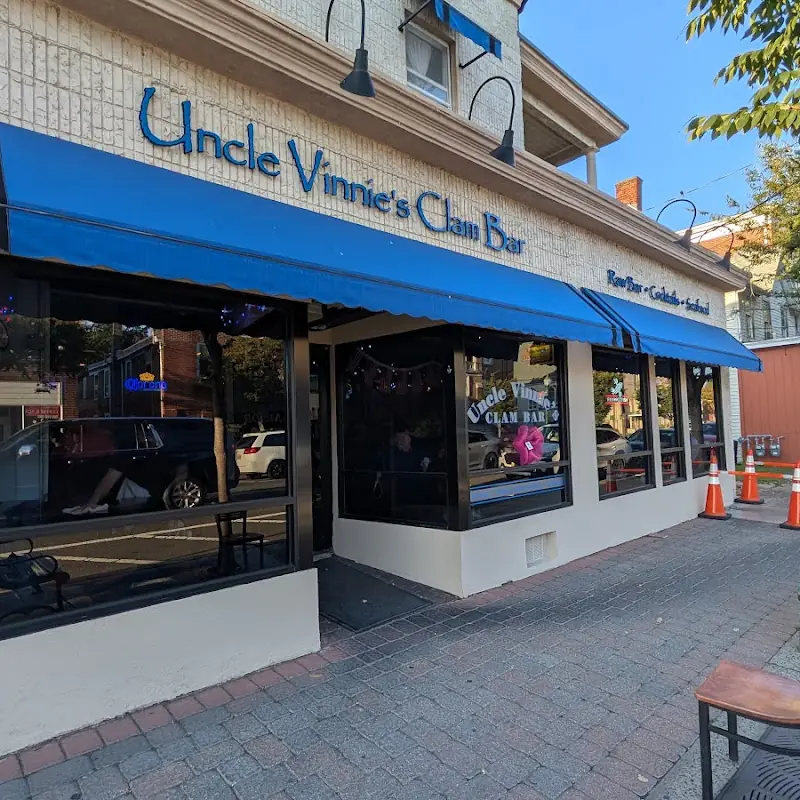 Uncle Vinnie's Clam Bar