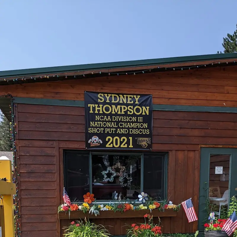 Tom's Country Cafe