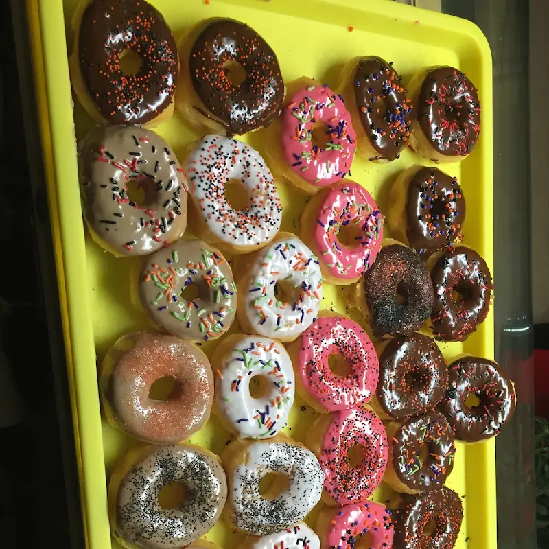 Daylight Donuts