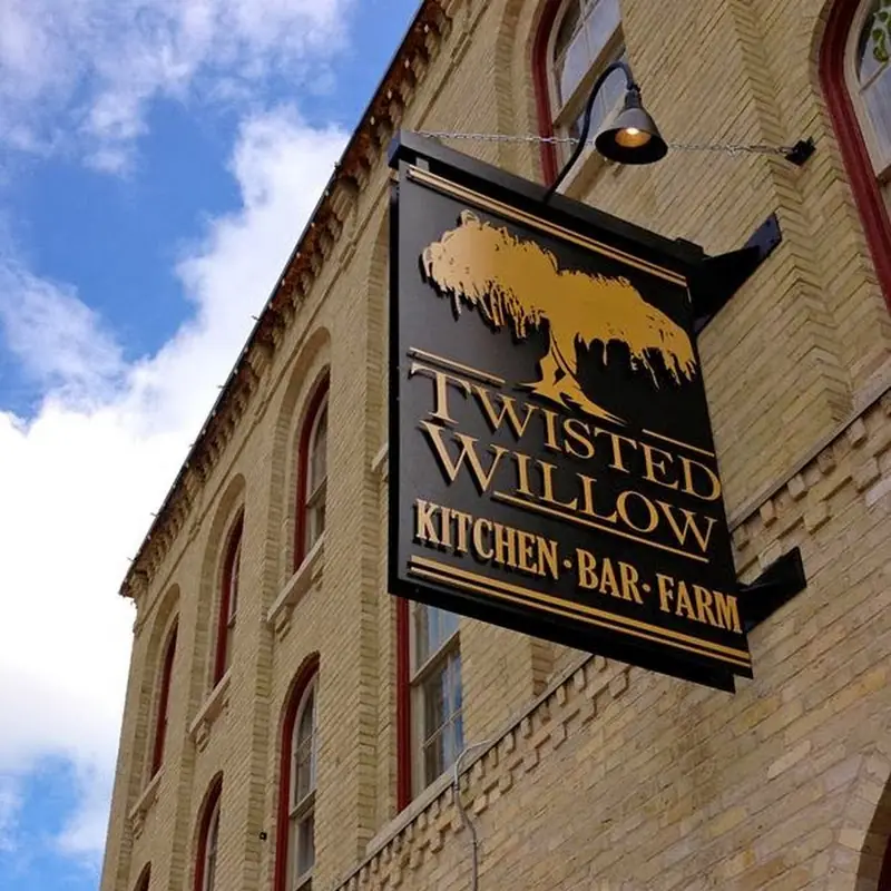Twisted Willow Restaurant