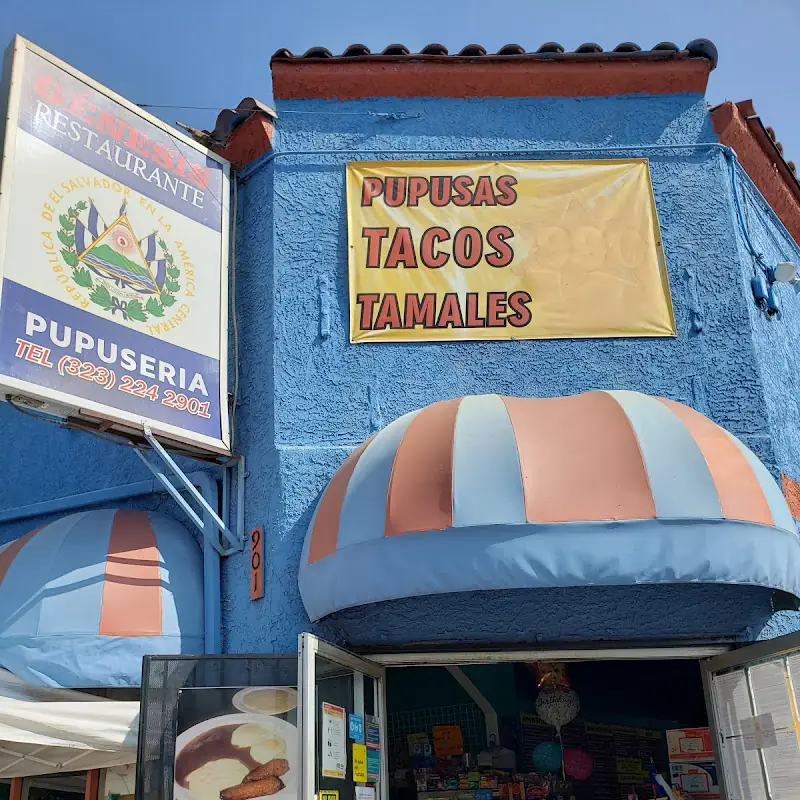 Chilate con platano en miel, y nuegados de Yucca