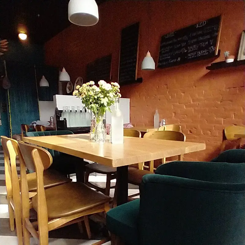 Owl Sprit Cafe