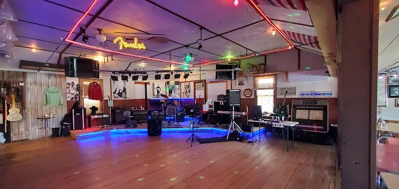 Maplewood Tavern