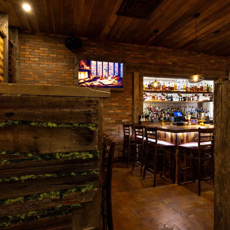 Basilico Restaurant & Bar