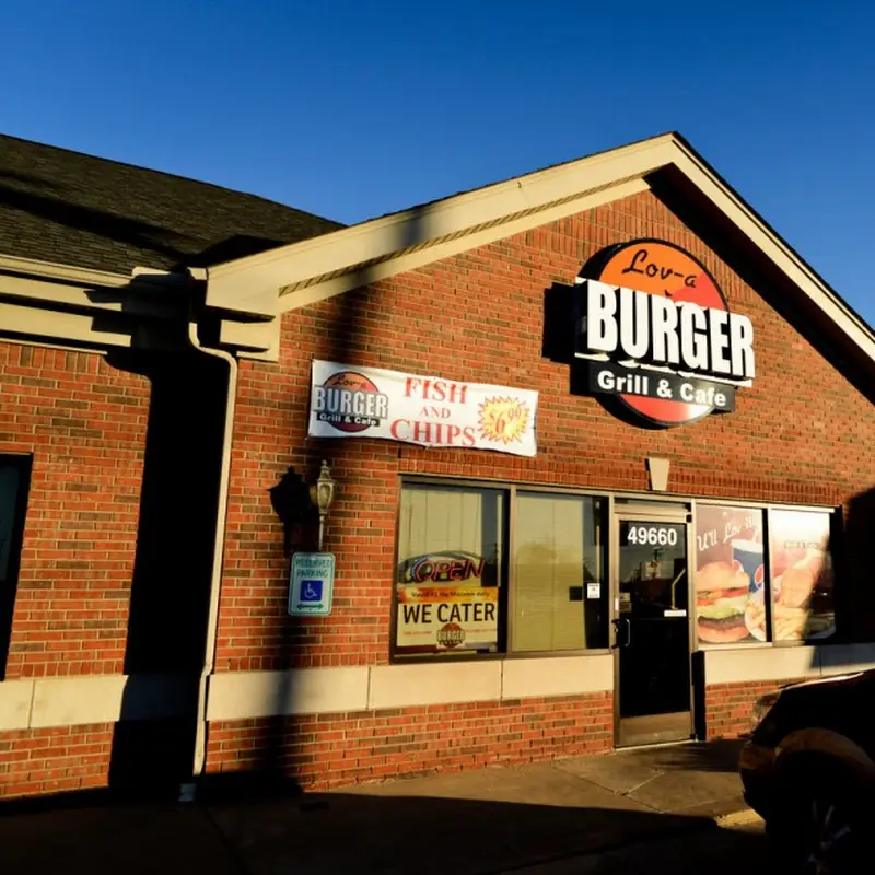 lov-a burger Fries & Shakes