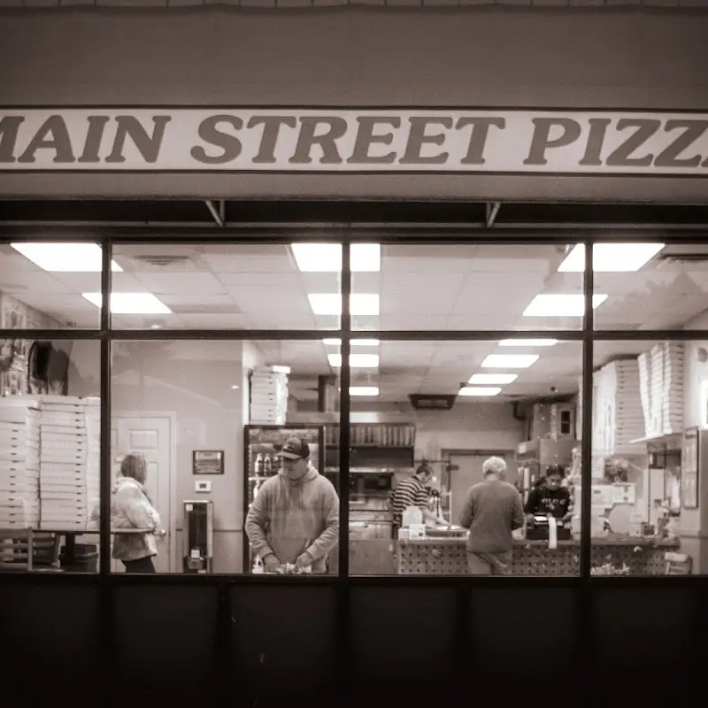 Main Street Pizza