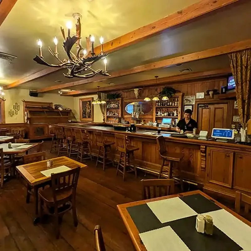 Lineberger's Cattle Company Steakhouse & Saloon