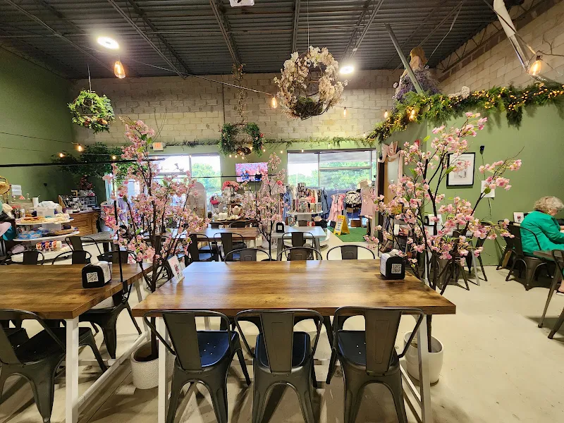Hens & Honey Shoppe