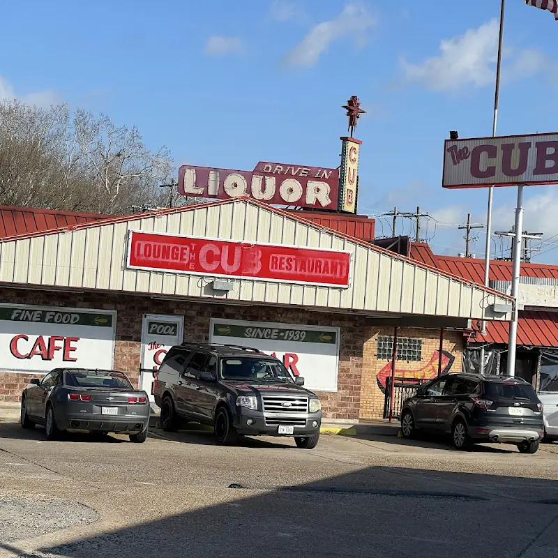 The Cub | Lounge & Grille