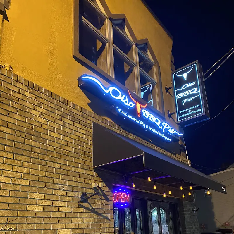 OISO BBQ PIT (Texas Barbecue & Seafood Boil)