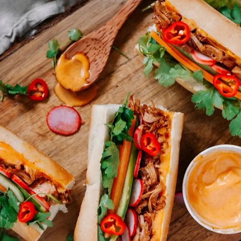 Banh Mi Hem