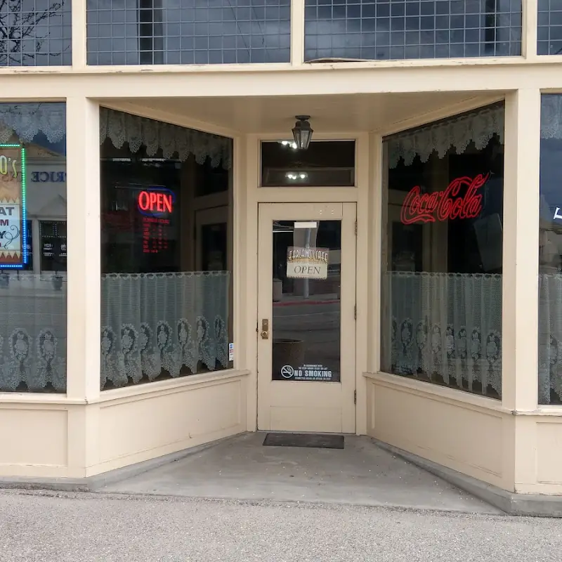 Farlaino's Café