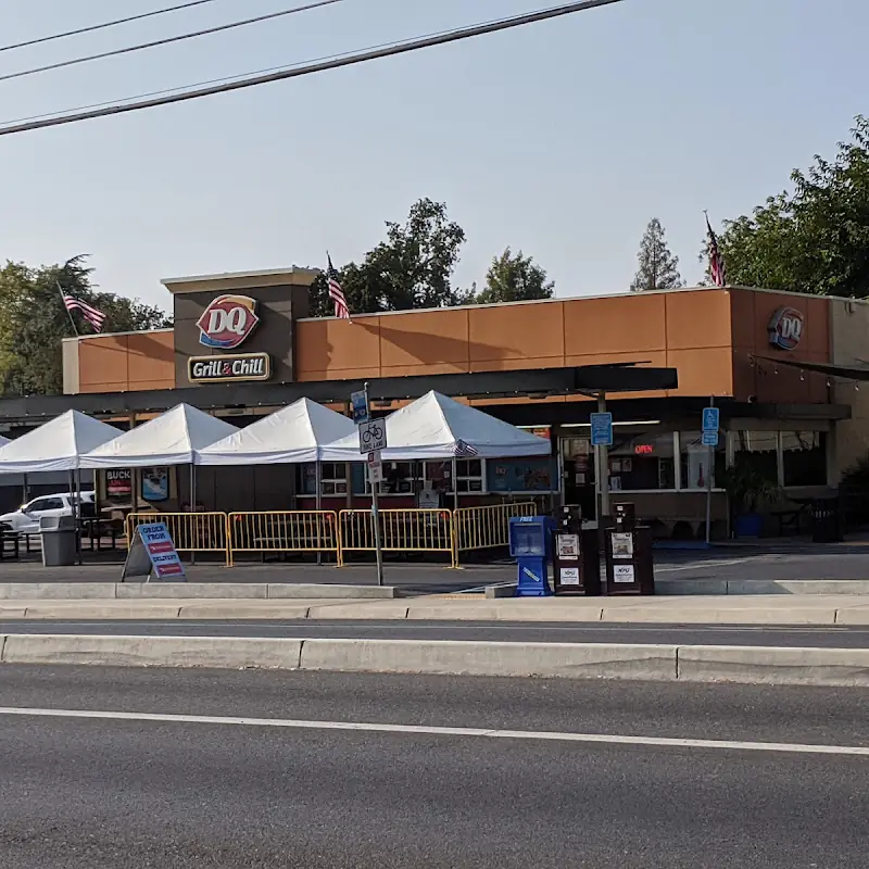 Dairy Queen Grill & Chill