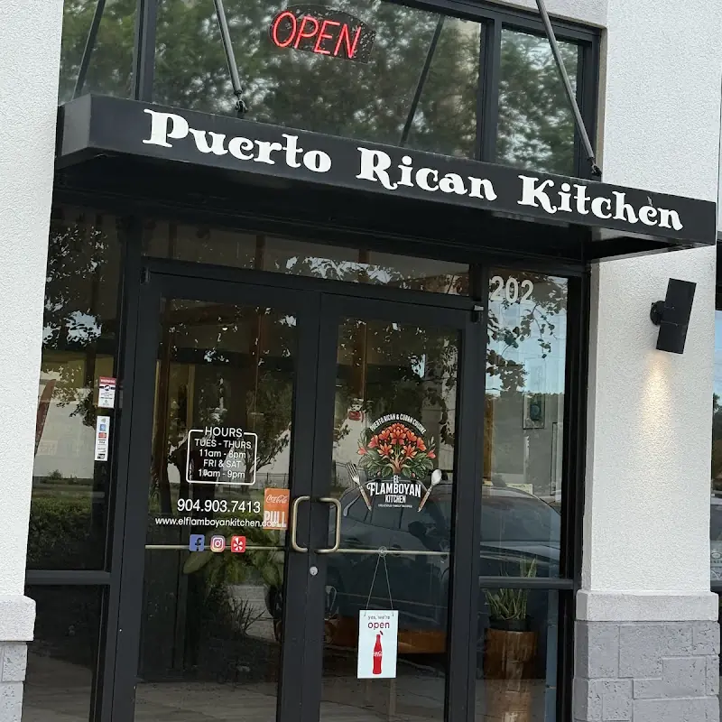 El Flamboyan Kitchen