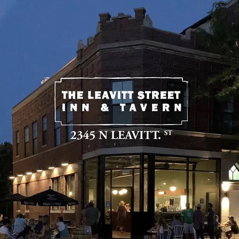 The Leavitt Street Inn & Tavern