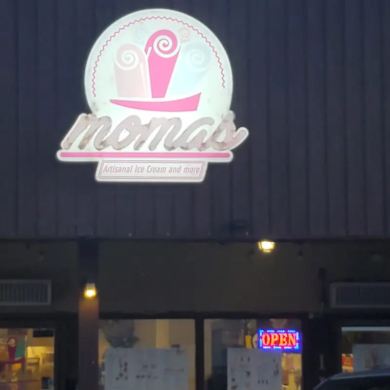 Momas Artisanal Ice Cream