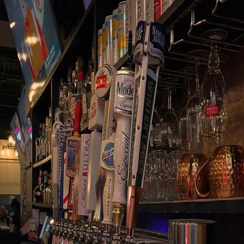 AC'S Pub