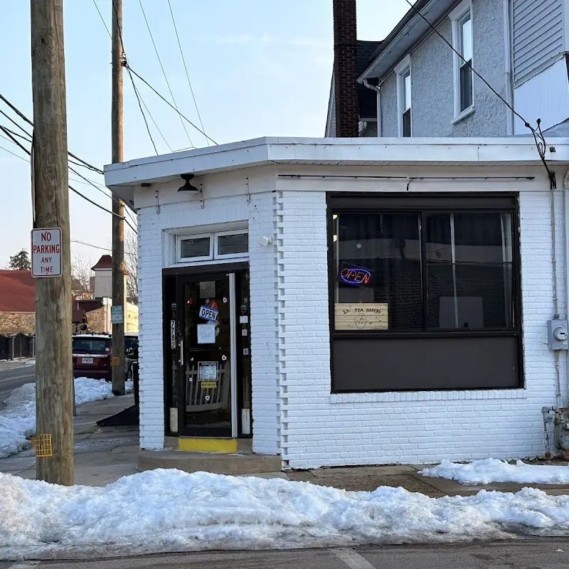 La Tia Bakery