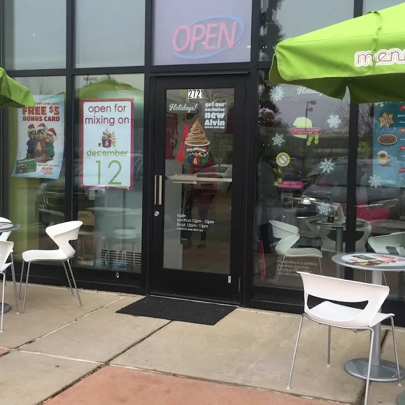 Menchie's Frozen Yogurt