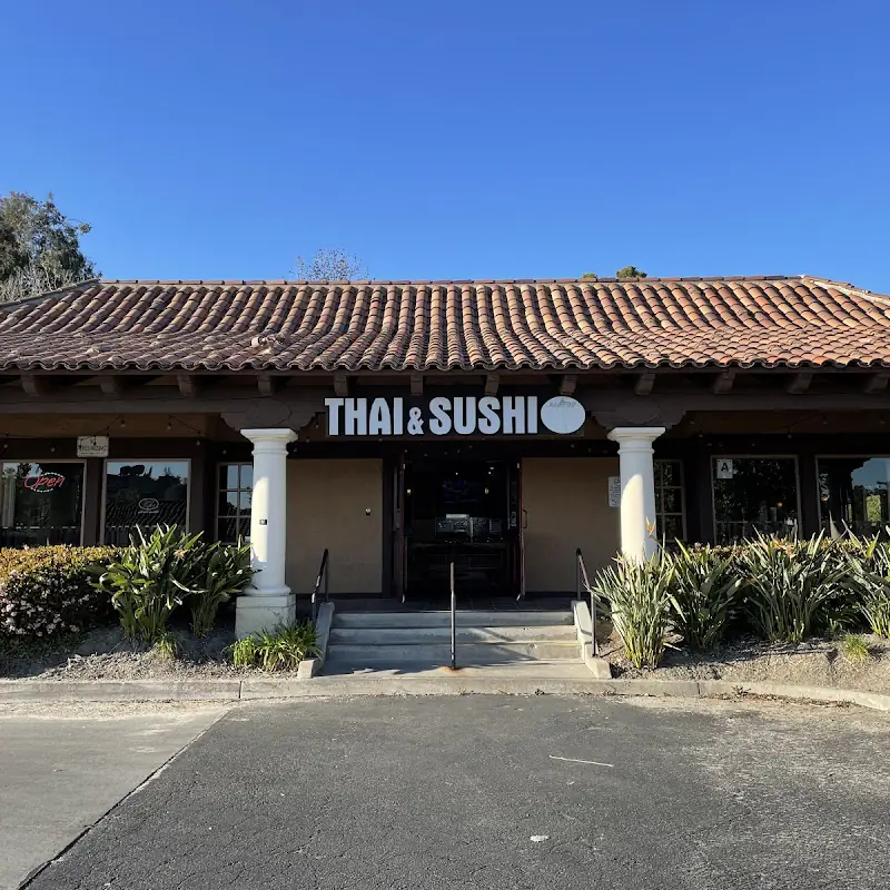 Cafe de Thai And Sushi