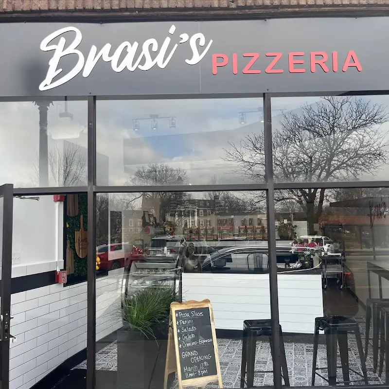 Brasi's Pizzeria