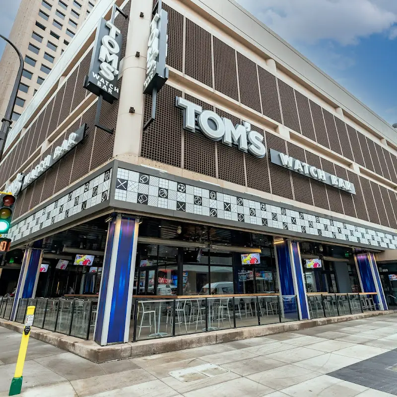 Tom's Watch Bar - Minneapolis