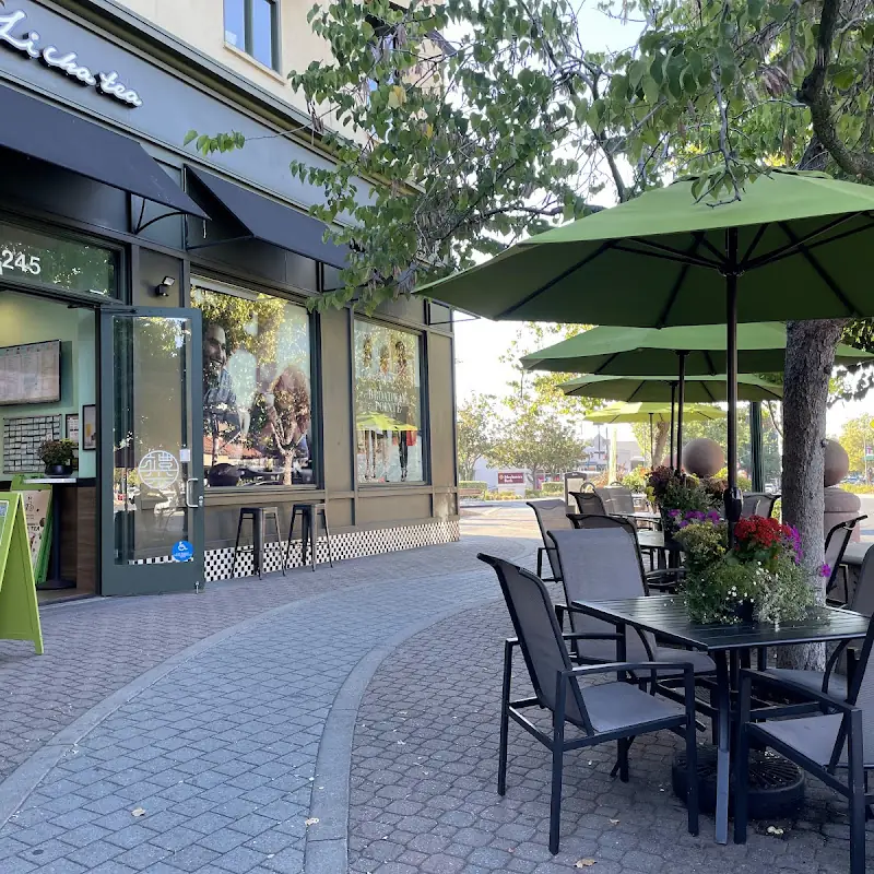 The Boba Lounge