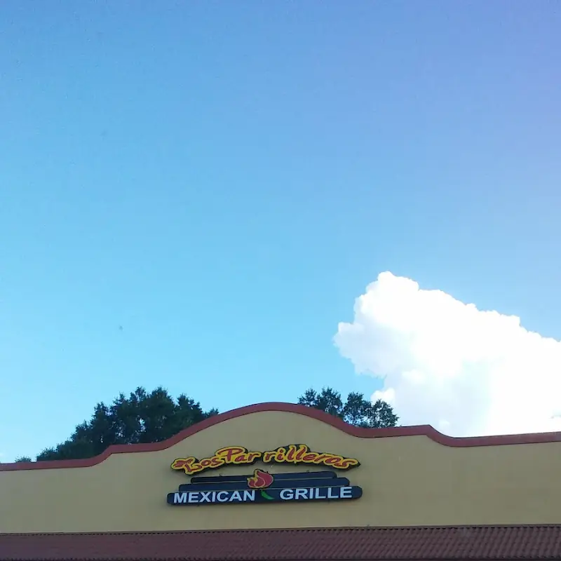 Los Parrilleros Mexican Grill