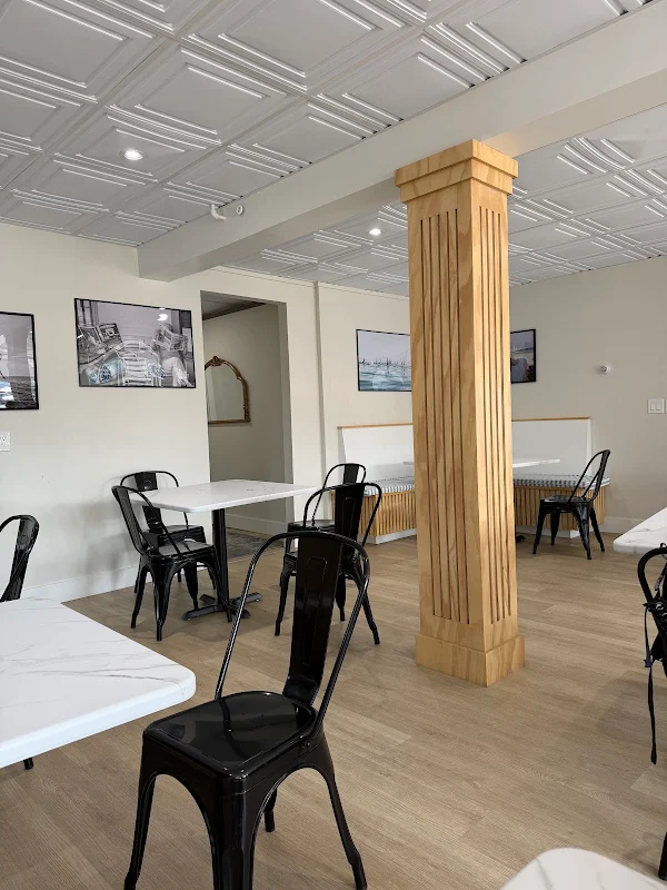 Ocean and Fifth Cafe