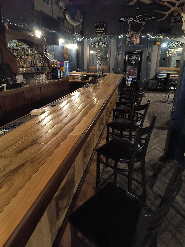 Johnny's Pub