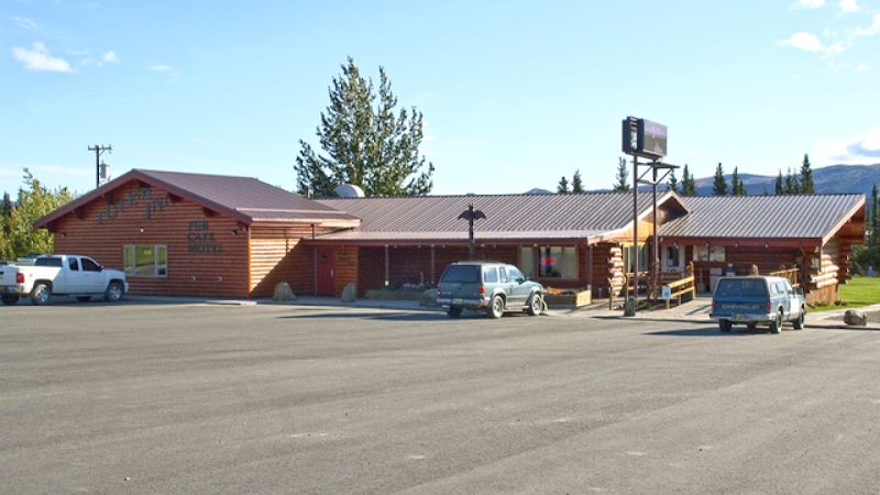 Denali Totem Inn