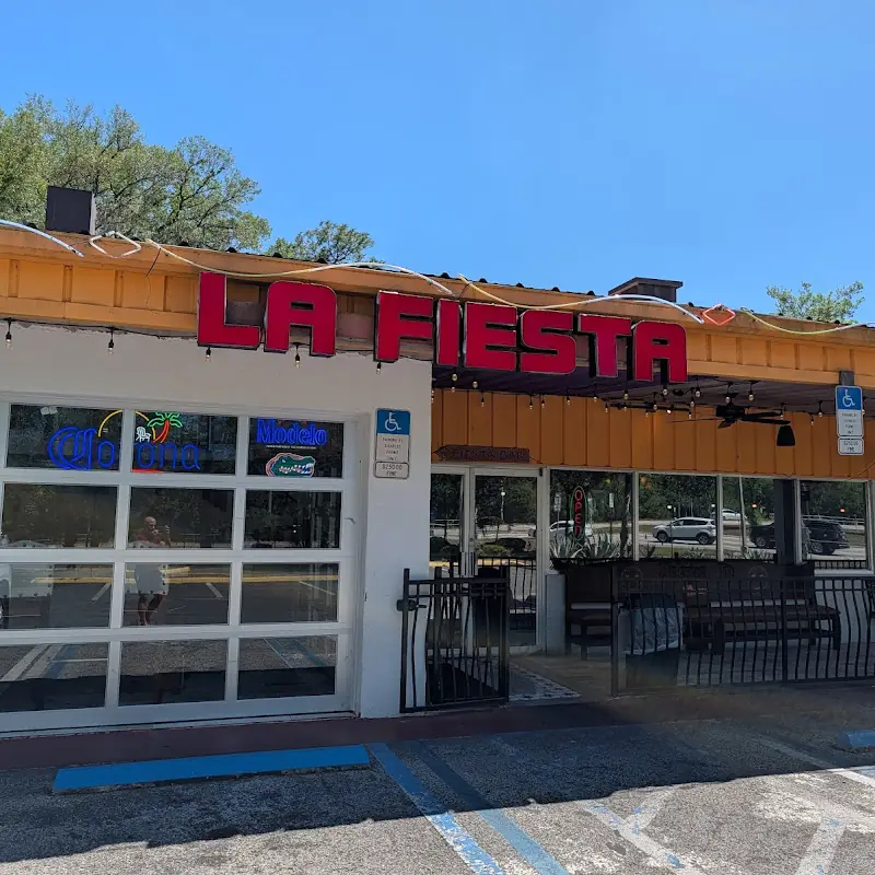 La Fiesta Mexican Grille