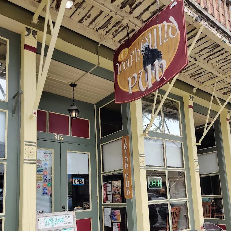Ole Wolfhound Pub