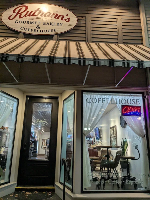 Ruthann's Gourmet Bakery & Coffeehouse