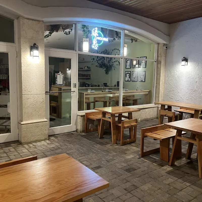 Midorie Coconut Grove