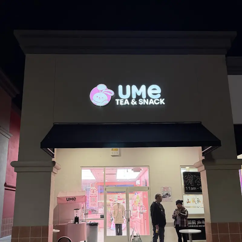 UMe | Tea & Snacks