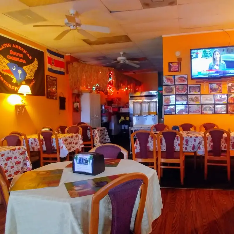 Los Bellos Portales Latin Restaurant