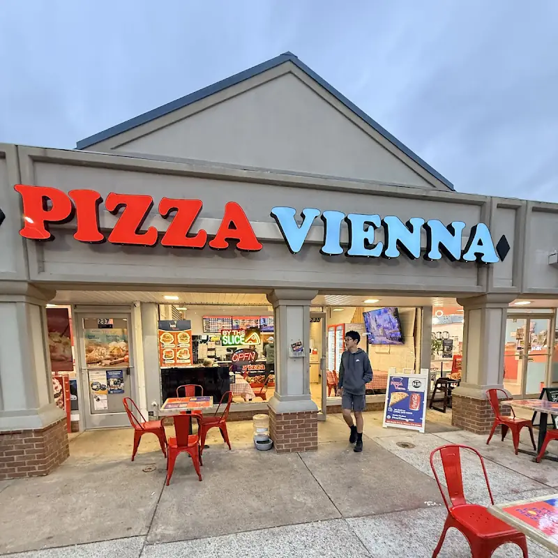 Pizza Vienna