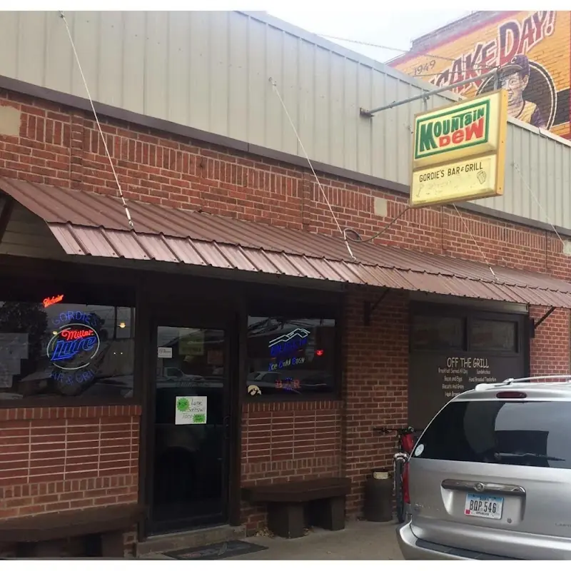 Gordies Bar & Grill