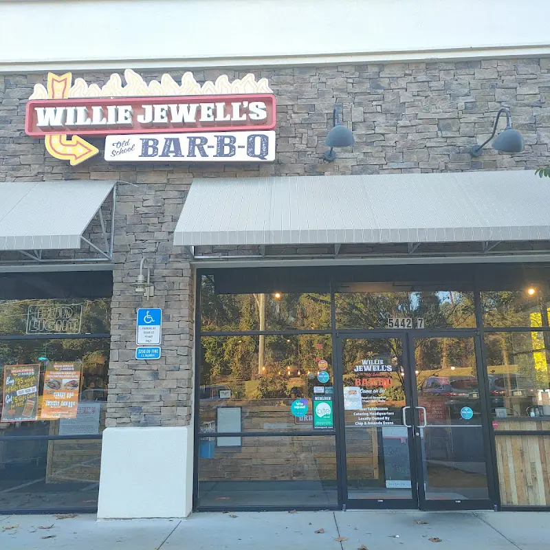 Willie Jewell's Old School Bar-B-Q